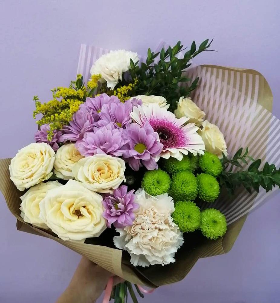 Букет цветов из: Хризантемы, Розы, Гвоздики и Герберы в Темижбекском