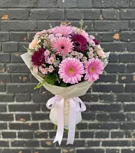 Букет цветов из:  Герберы и Хризантемы #REPLACE_PRED# Темижбекском