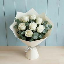 Букет Белые розы в Эвкалипте в Темижбекском