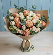 Букет цветов из:  Альстромерии и Розы в Темижбекском